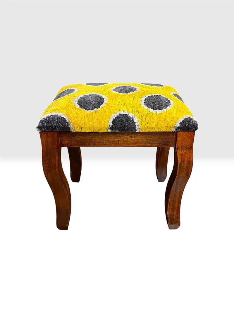 The saffron top with charcoal dots